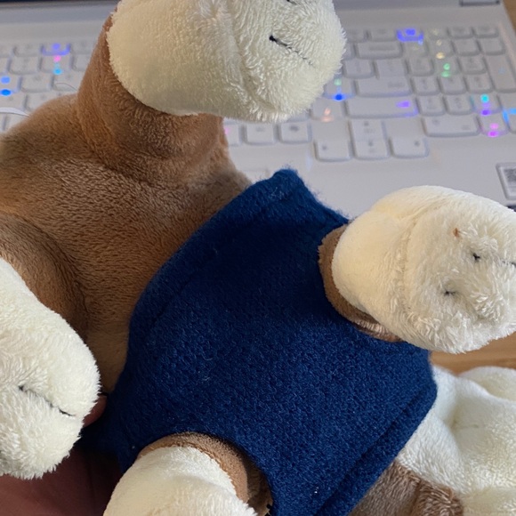 YALE Bulldog Plush Dog Toy - Brown and White - Picture 7 of 8